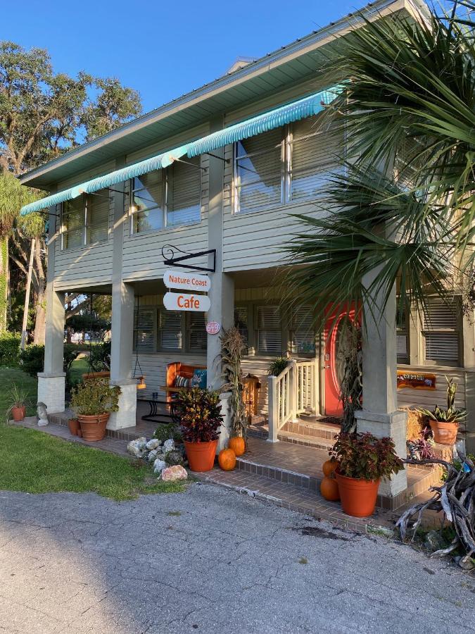 Nature Coast Inn & Cottages Inglis 외부 사진