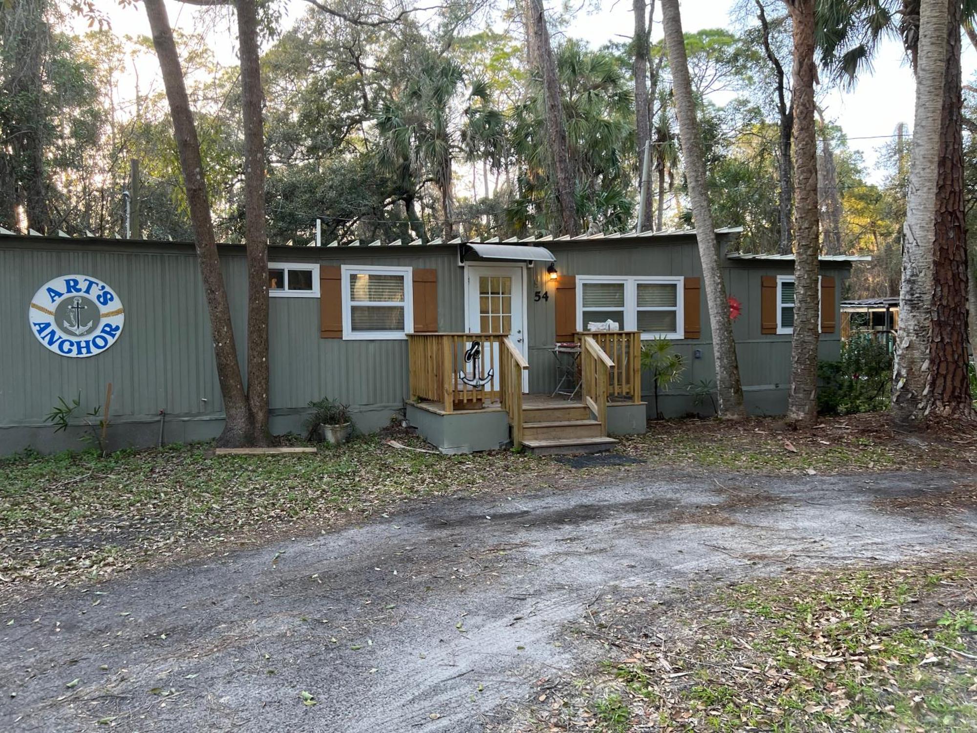 Nature Coast Inn & Cottages Inglis 외부 사진