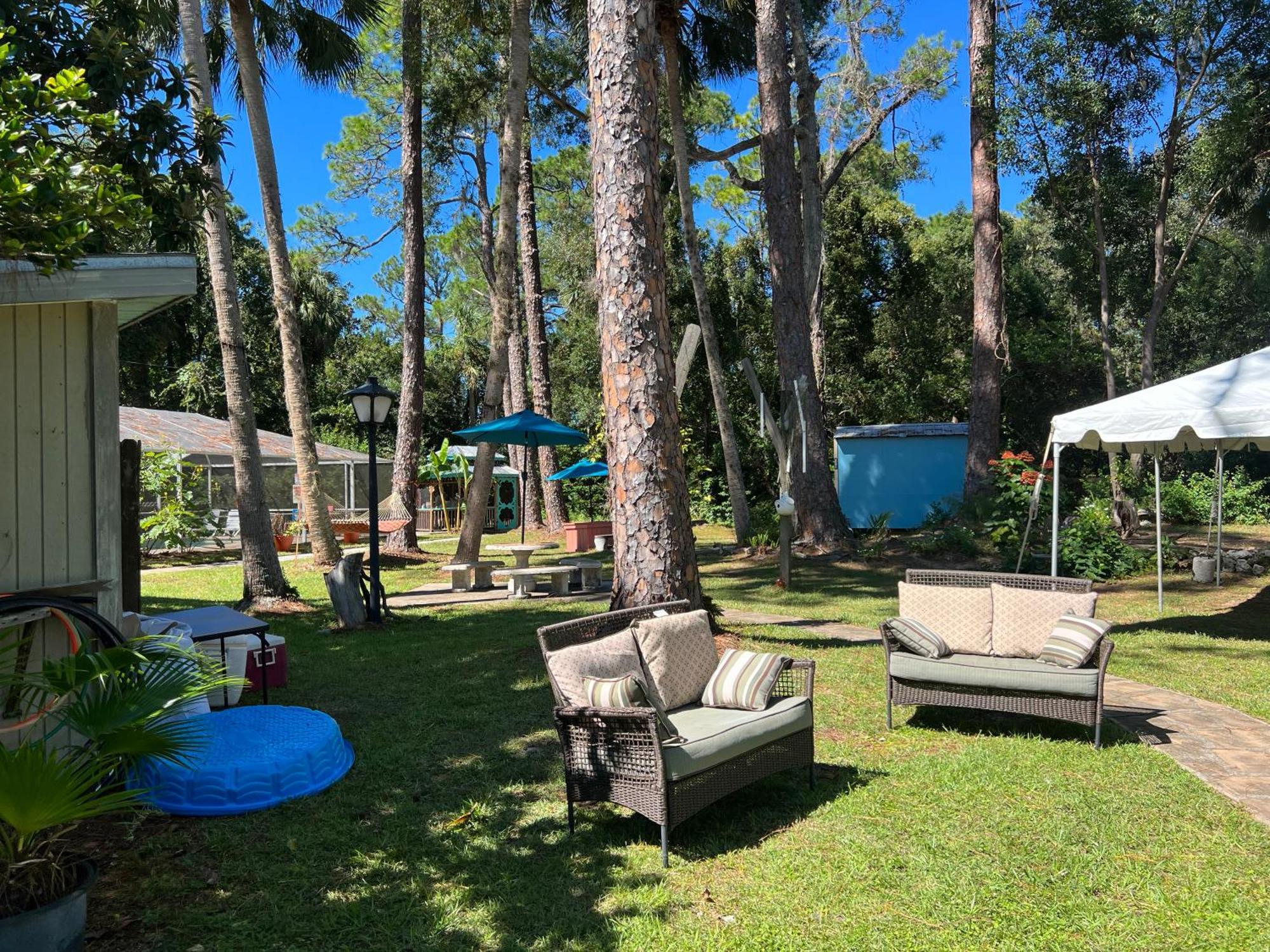 Nature Coast Inn & Cottages Inglis 외부 사진