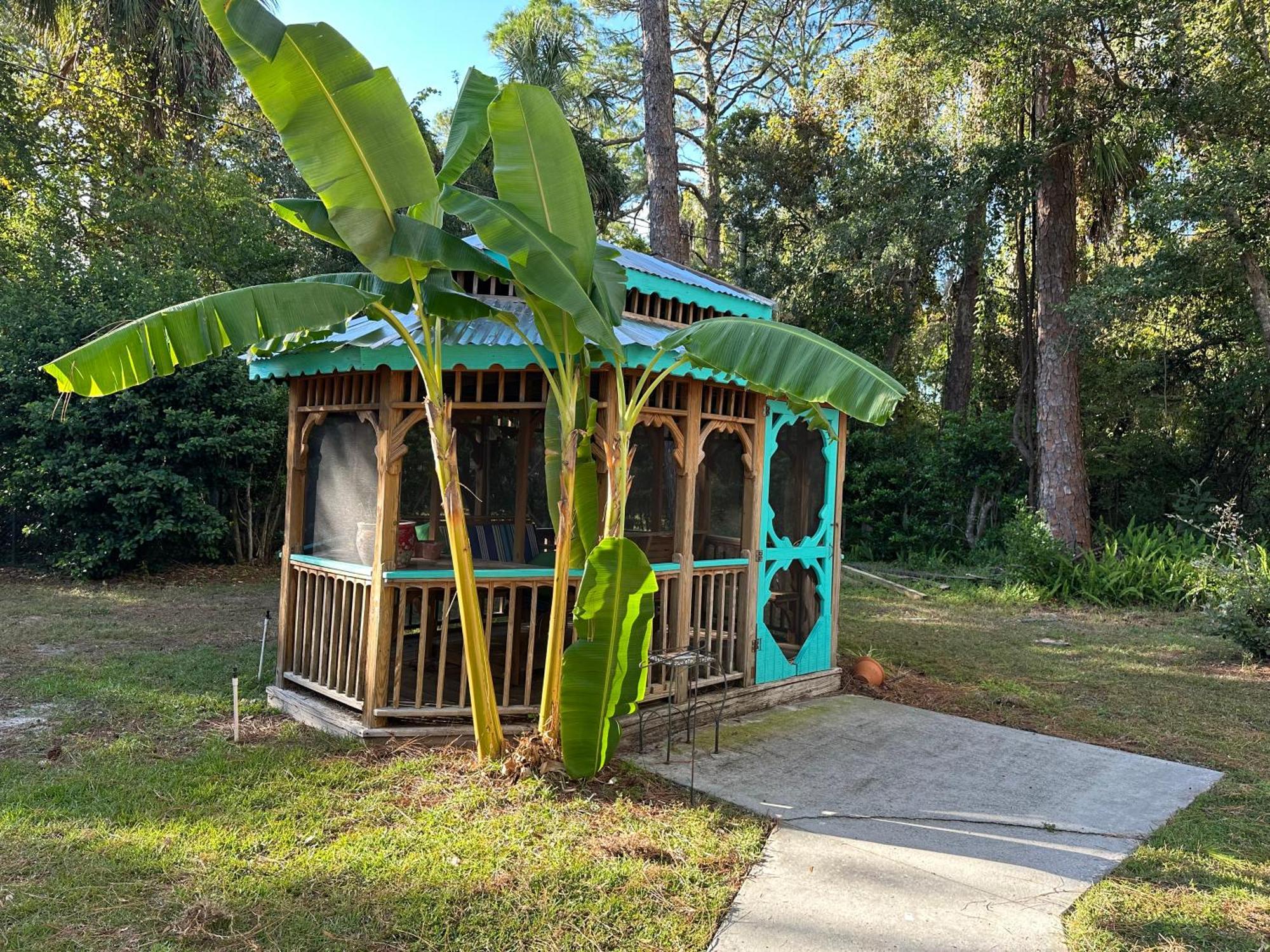 Nature Coast Inn & Cottages Inglis 외부 사진