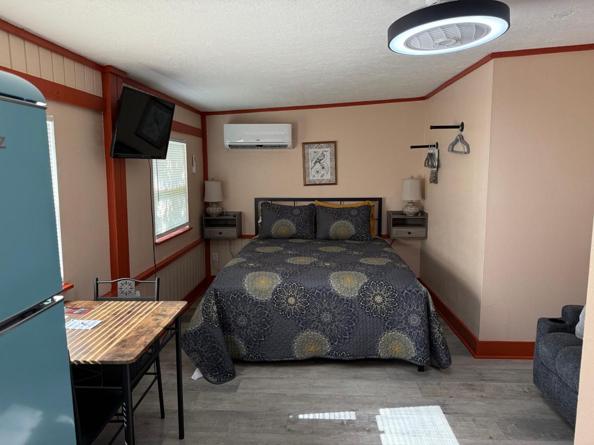 Nature Coast Inn & Cottages Inglis 외부 사진